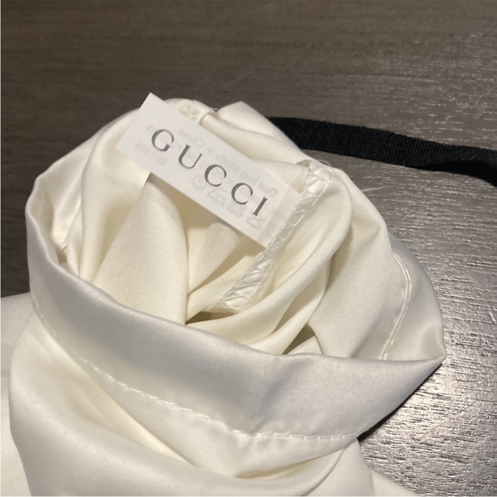 Bnwt GUCCI (bundle of 2) authentic Gucci White/cream Fabric shoe bag